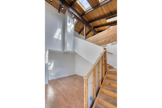 339 Meeting House Ln, Southampton, NY for sale Interior Photo- Image 1 of 8