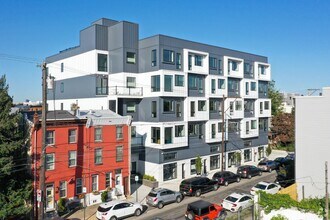 2120 E York St, Philadelphia, PA to rent Building Photo- Image 1 of 8