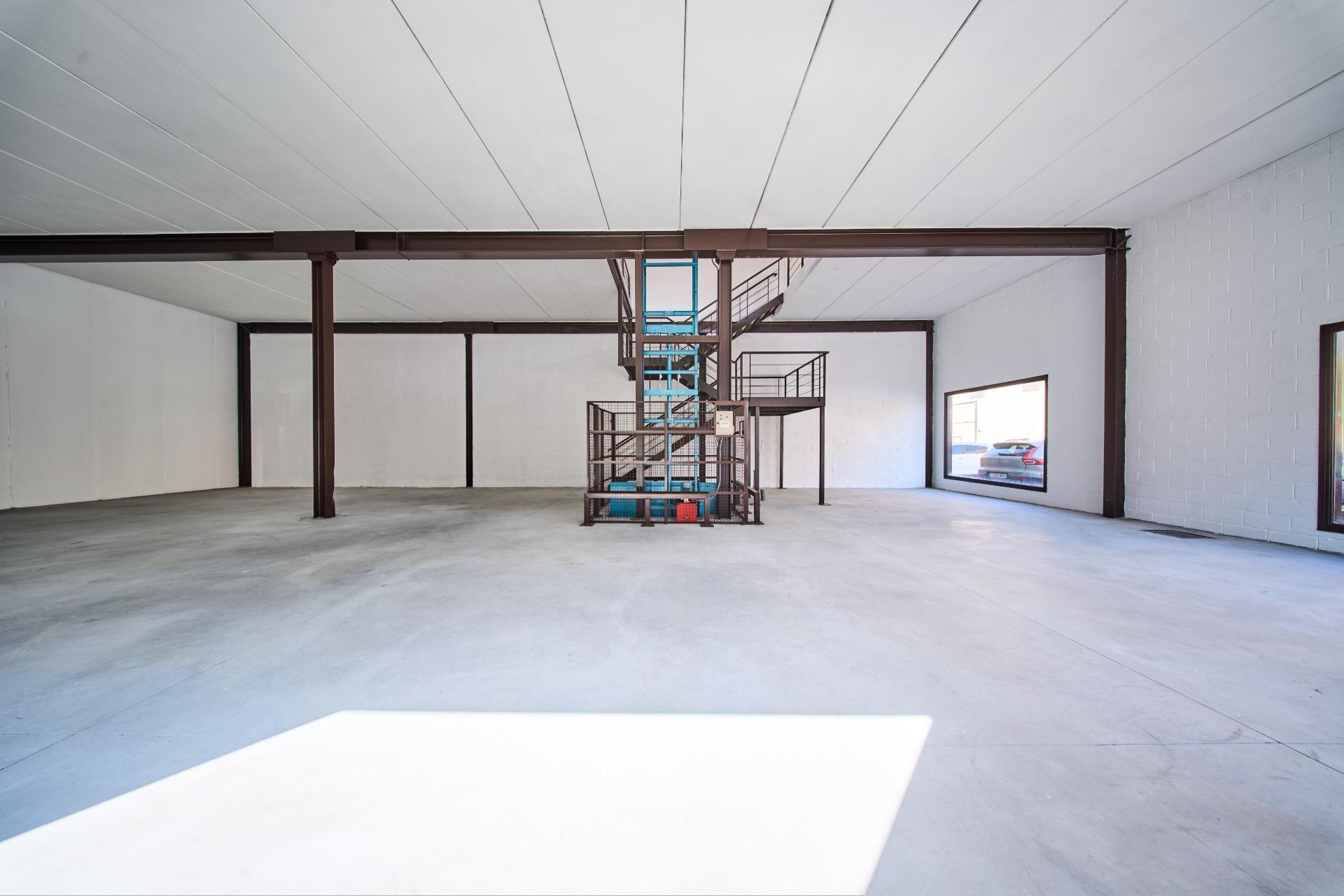 Calle Almuñécar, 221, Albolote, Granada to rent Interior Photo- Image 1 of 40