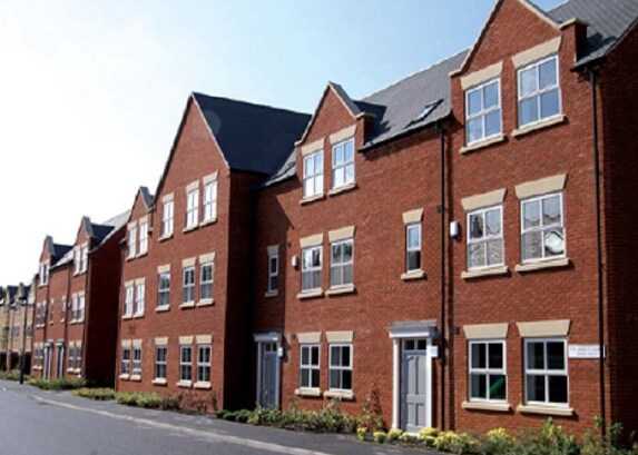 William James Way, Henley In Arden for sale - Primary Photo - Image 1 of 1