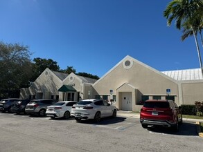 7800 SW 87th Ave, Miami, FL for rent Building Photo- Image 1 of 25