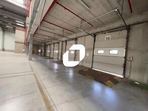 20 Boulevard De L'Europe, Combs-la-Ville to rent Interior Photo- Image 2 of 6