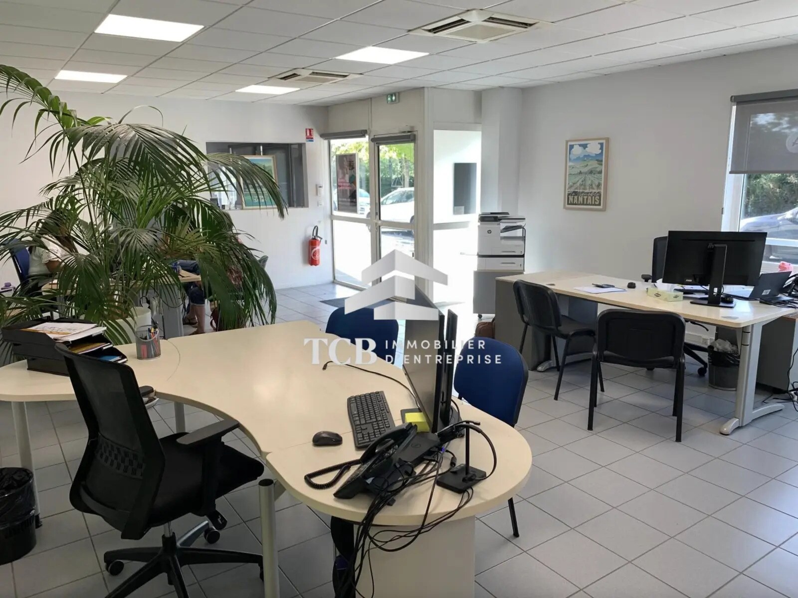 Office in Carquefou for sale Interior Photo- Image 1 of 3