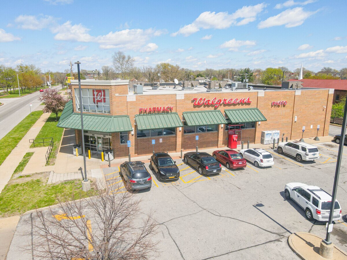 3720 N Kingshighway Blvd, Saint Louis 63115 Walgreens St. Louis, MO