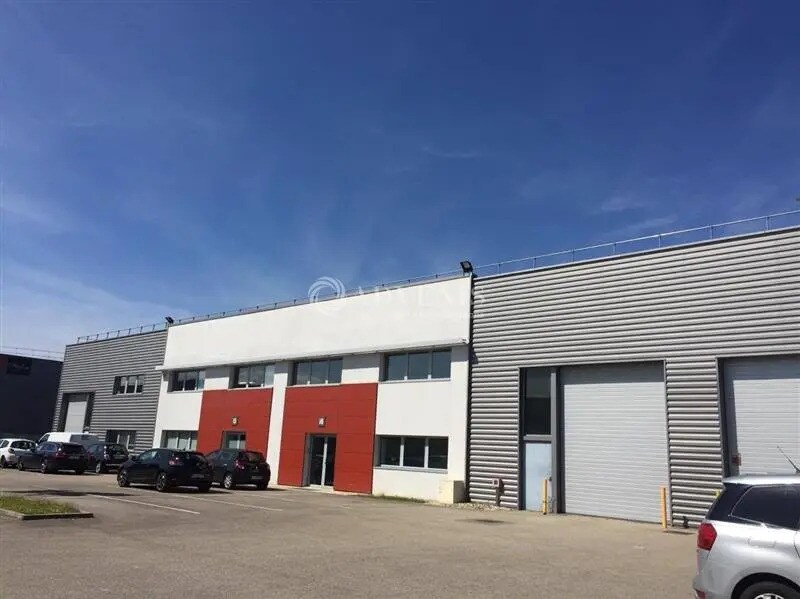 Office in Saint-Priest to rent Building Photo- Image 1 of 6