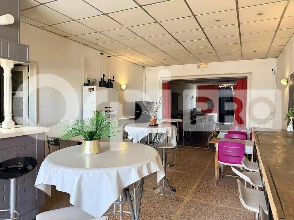 Light Industrial in Montluçon for sale Interior Photo- Image 1 of 9