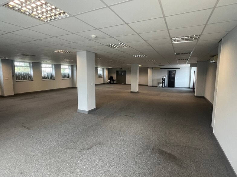 Methley Rd, Castleford to rent - Interior Photo - Image 3 of 17