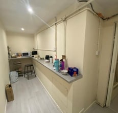 63 West Main St, Harthill to rent Interior Photo- Image 2 of 4