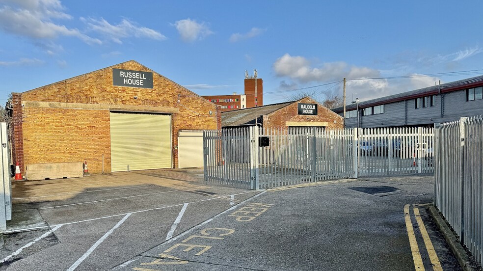 Hadleigh Rd, Ipswich for sale - Building Photo - Image 1 of 1
