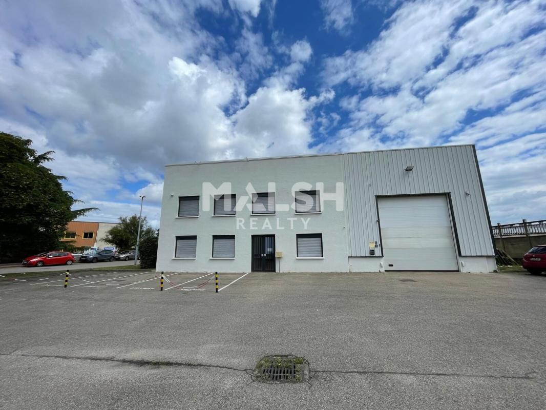 Industrial in Vénissieux to rent Building Photo- Image 1 of 19