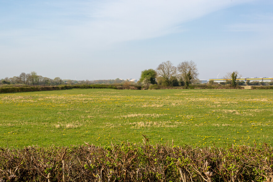 Westgate, Severn Beach for rent - Construction Photo - Image 2 of 2