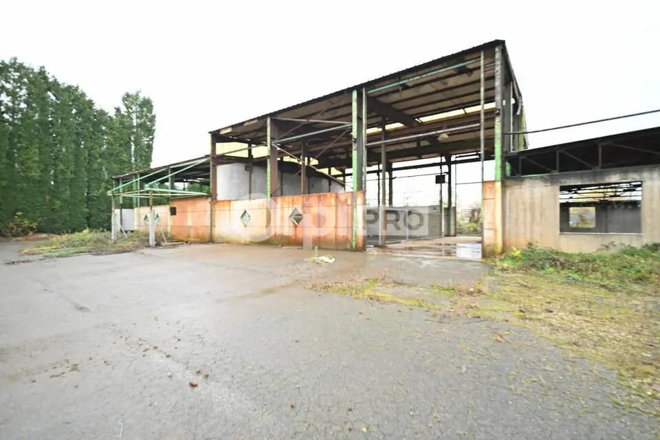 Light Industrial in Montceau-les-Mines for sale Building Photo- Image 1 of 15