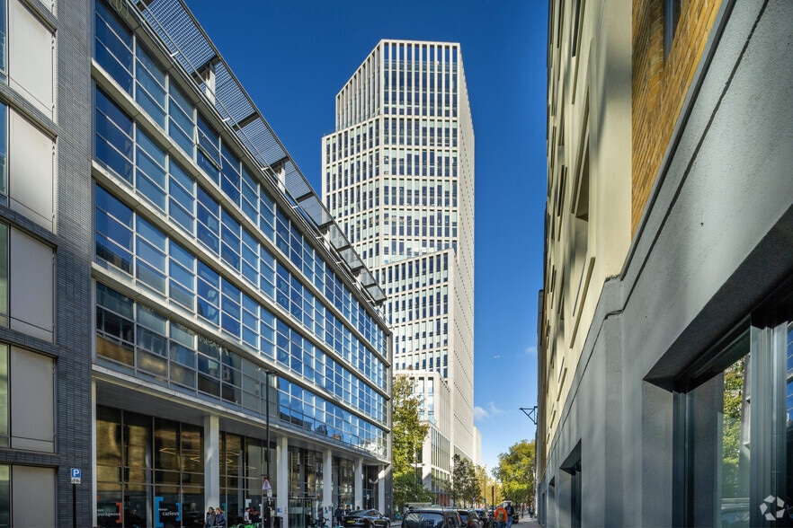 103-105 Bunhill Row, London to rent - Primary Photo - Image 1 of 290