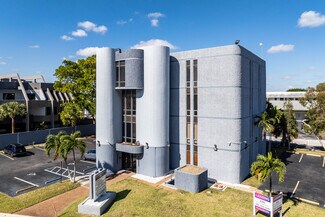 More details for 2161 E Commercial Blvd, Fort Lauderdale, FL - Office / Medical to Rent