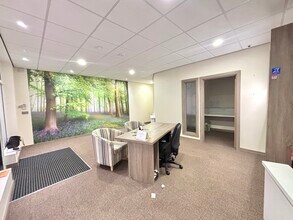 Bowthorpe Main Centre, Norwich to rent Interior Photo- Image 2 of 6