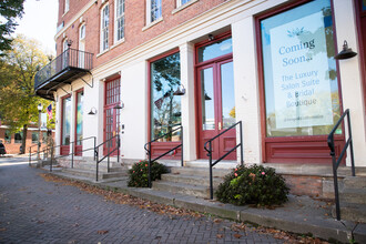 351 Main St, Bennington, VT for sale Primary Photo- Image 1 of 1