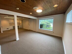 821-827 128th St SW, Everett, WA for rent Interior Photo- Image 1 of 6