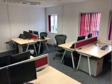 29 High St, Marlow to rent Interior Photo- Image 1 of 2