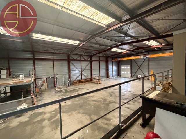 Industrial in Plaisance-du-Touch for sale - Interior Photo - Image 3 of 9