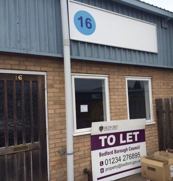 14-22 Singer Way, Kempston to rent - Building Photo - Image 1 of 1