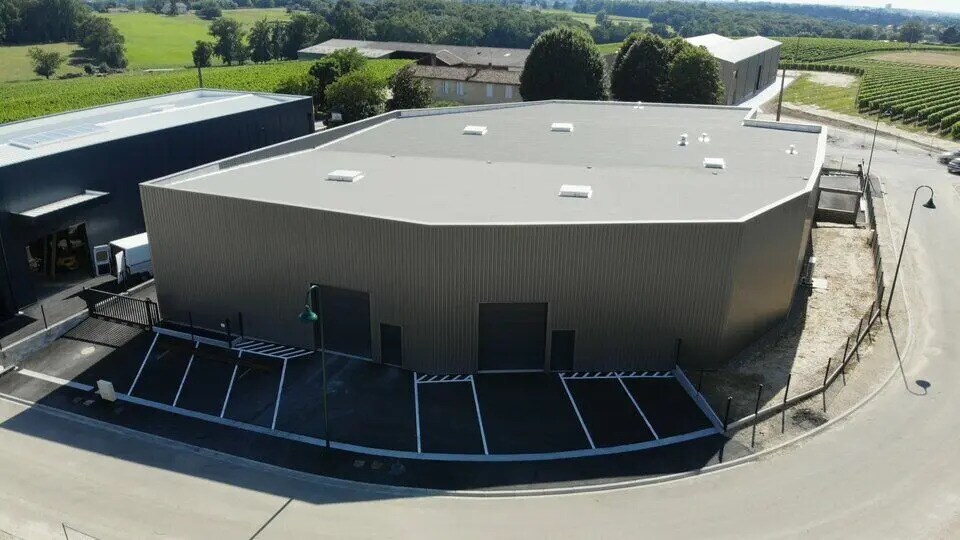 Light Industrial in Pompignac for sale - Building Photo - Image 2 of 12