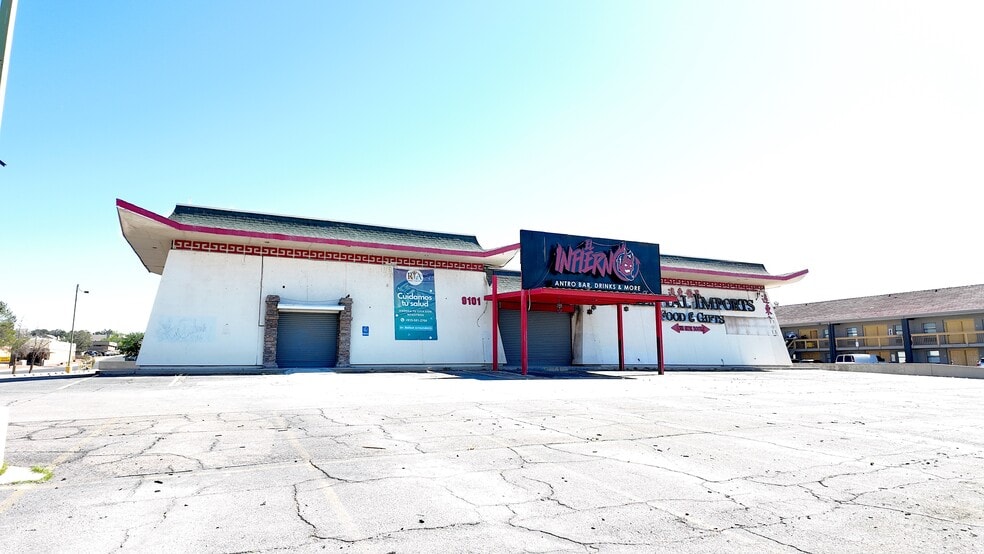 9101 Gateway Blvd W, El Paso, TX to rent - Building Photo - Image 2 of 2