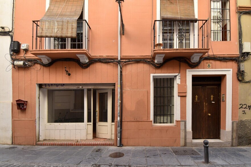 Calle Lavadero Tablas, 8, Granada, Granada for sale - Building Photo - Image 1 of 37