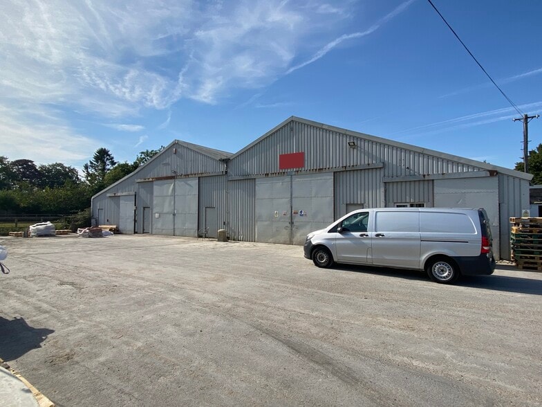 Motley Ml, Weyhill to rent - Building Photo - Image 1 of 3