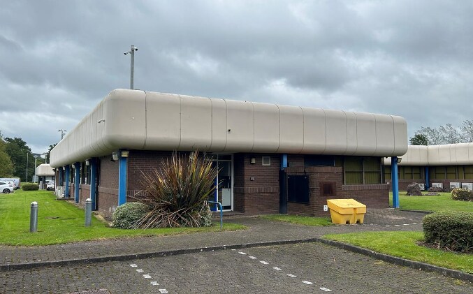 Fringe Meadow Rd, Redditch for sale Primary Photo- Image 1 of 1