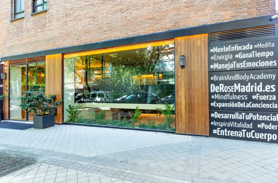 Build-to-Rent in Madrid, Madrid for sale - Building Photo - Image 1 of 2