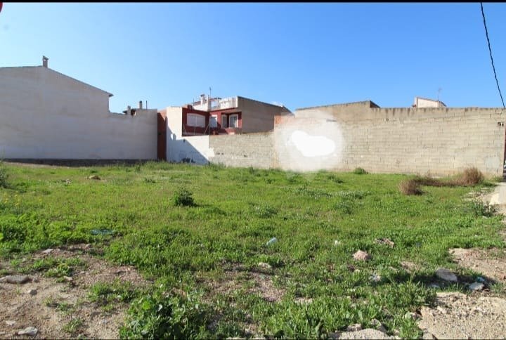 Land in Monforte del Cid, Alicante for sale Building Photo- Image 1 of 2