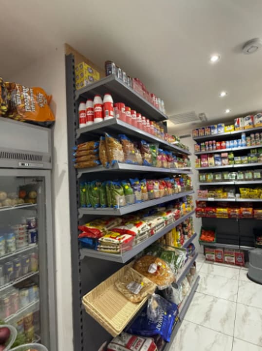 Whalebone Ln S, Dagenham to rent Interior Photo- Image 1 of 6