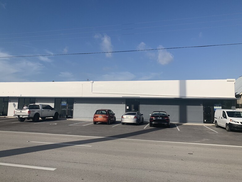 1418 N Dixie Hwy, Hollywood, FL for sale - Primary Photo - Image 1 of 1