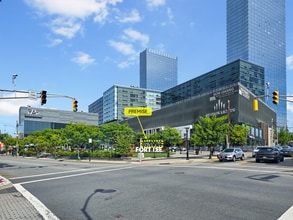 2030 Hudson St, Fort Lee, NJ to rent Other- Image 2 of 8