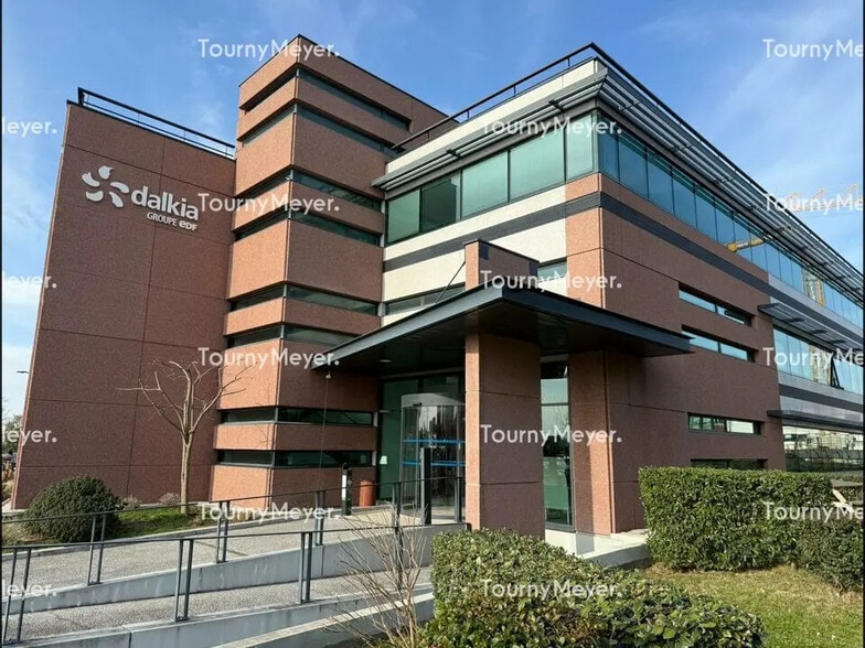 Office in Toulouse to rent - Building Photo - Image 1 of 7