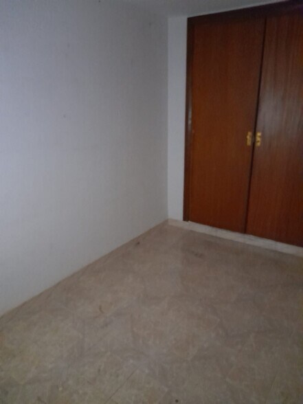 Retail in Cáceres, Cáceres to rent - Interior Photo - Image 2 of 29