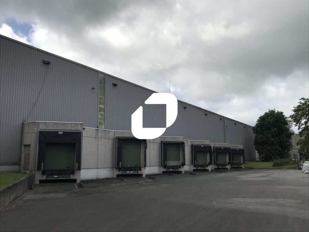 Industrial in Lognes to rent Building Photo- Image 1 of 9
