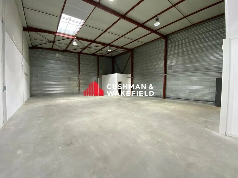 Office in Toulouse to rent - Building Photo - Image 3 of 9