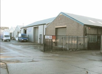 More details for Garnet Rd, Leeds - Industrial for Rent