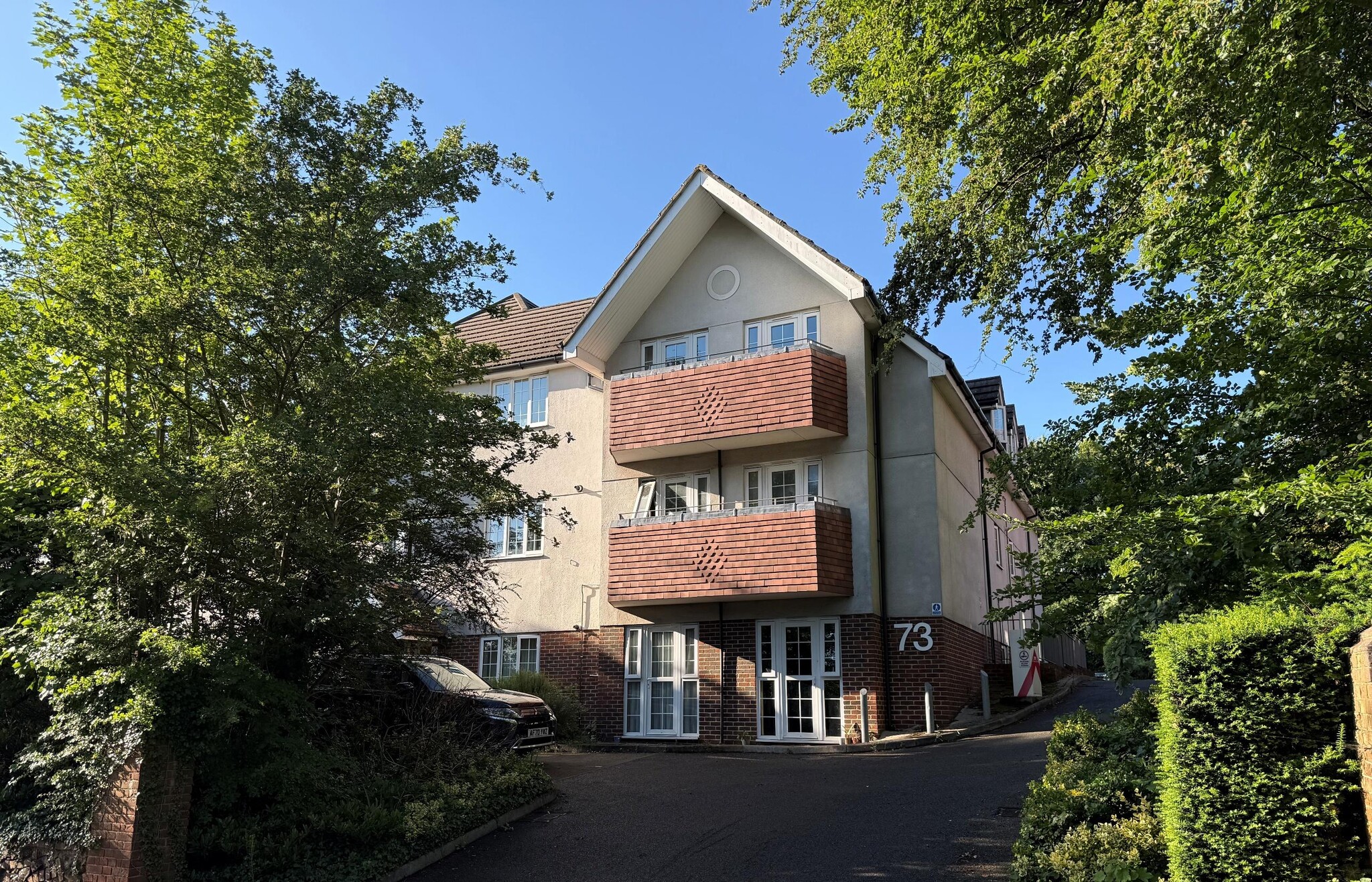 73 Croham Rd, South Croydon for sale Primary Photo- Image 1 of 6