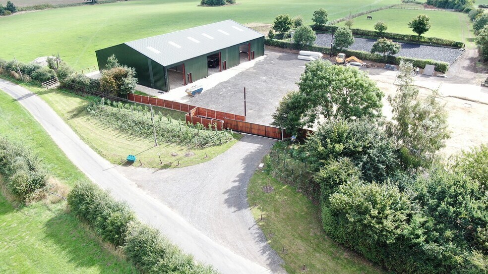 Godington, Bicester, OX27 9AE Godington Hall UK