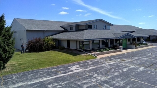 1050 Glory Rd, Green Bay, WI for sale Building Photo- Image 1 of 1