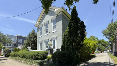 611 E Spring St, New Albany, IN for sale Building Photo- Image 1 of 17