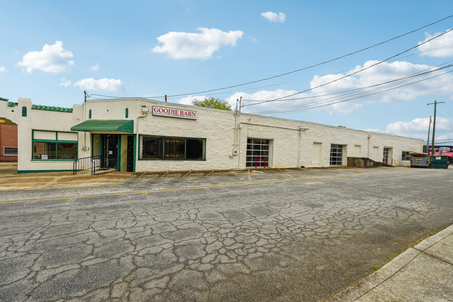 1186 Clark St, Covington, GA for rent - Building Photo - Image 1 of 27