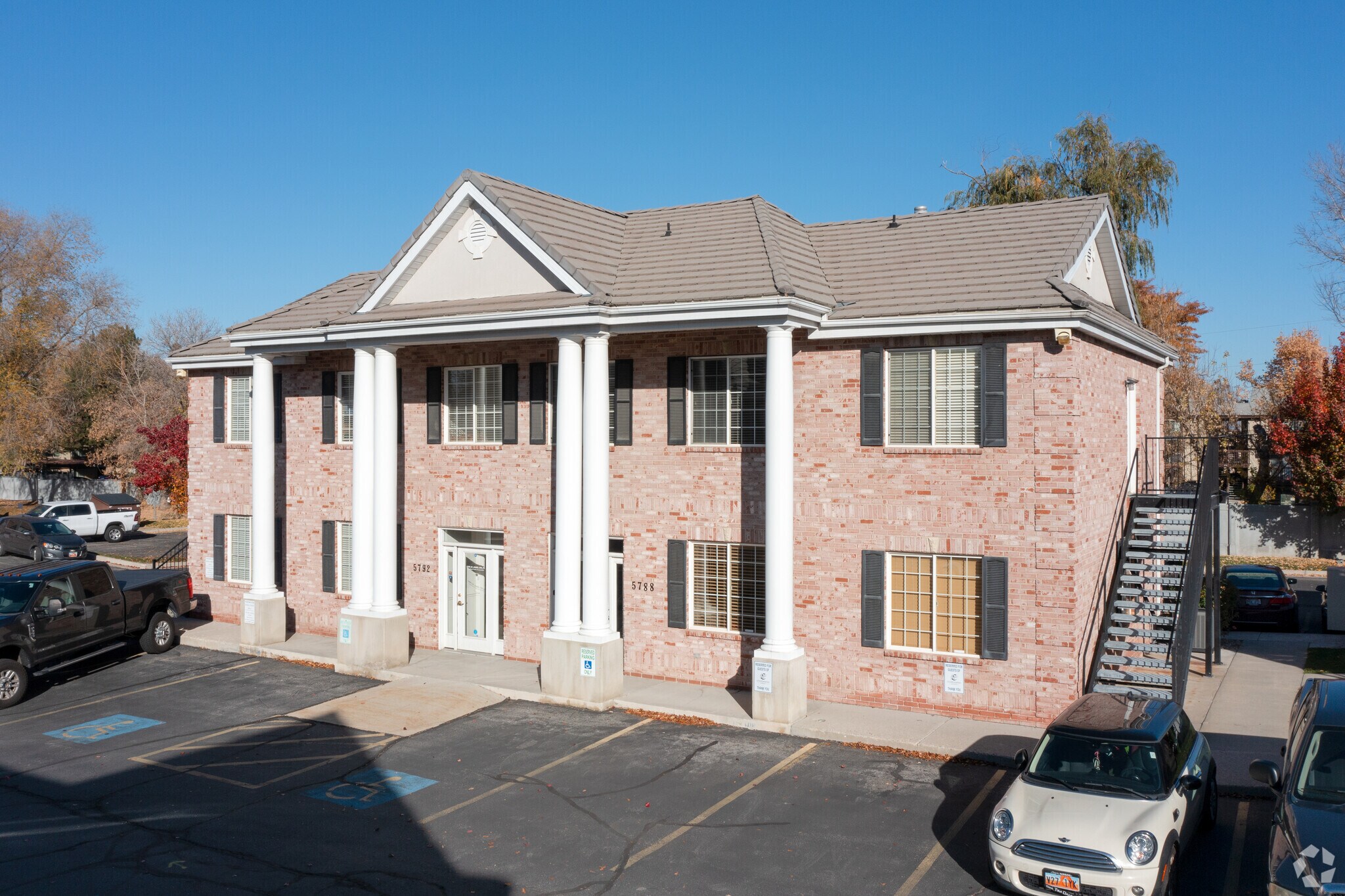 5788-5792 S 900 E, Salt Lake City, UT for sale Primary Photo- Image 1 of 1