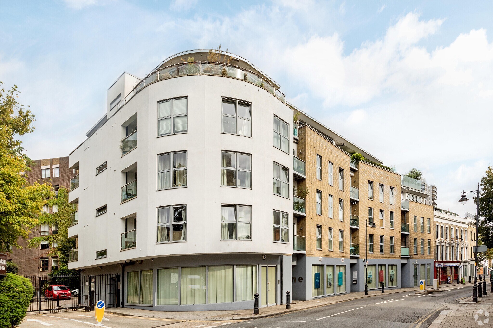 1 Battersea Sq, London for sale Building Photo- Image 1 of 1