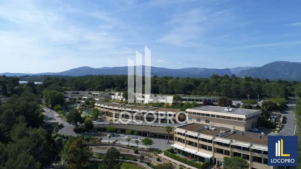 Office in Valbonne to rent - Building Photo - Image 3 of 12