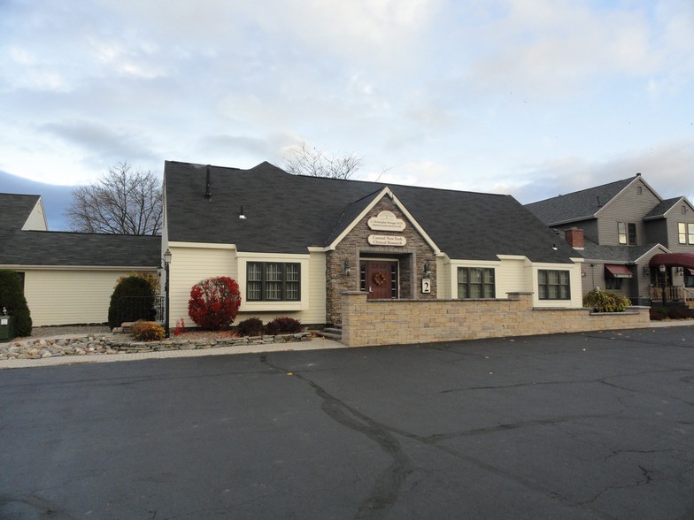 4500 Pewter Ln, Manlius, NY for sale - Building Photo - Image 1 of 1