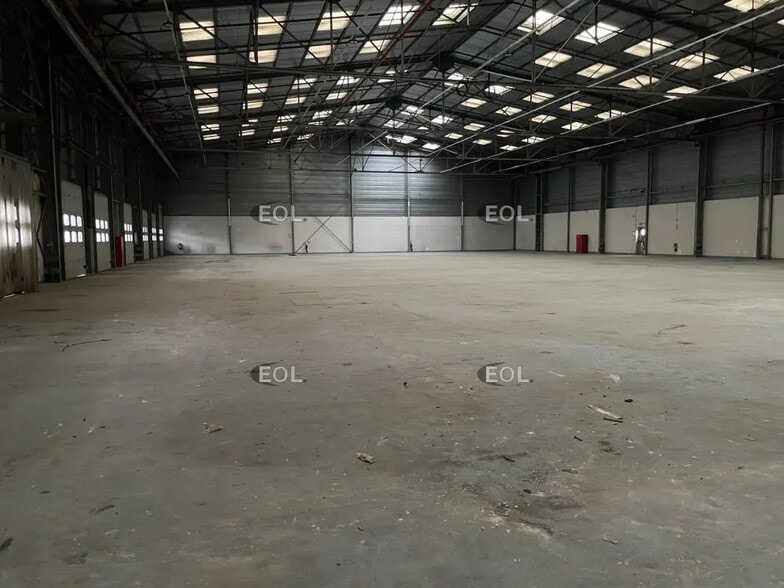 Industrial in Gennevilliers to rent - Building Photo - Image 2 of 4