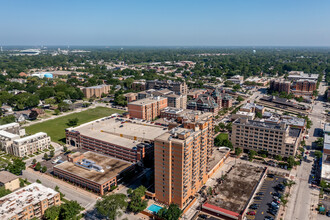 44 S Vail Ave, Arlington Heights, IL - aerial  map view - Image1